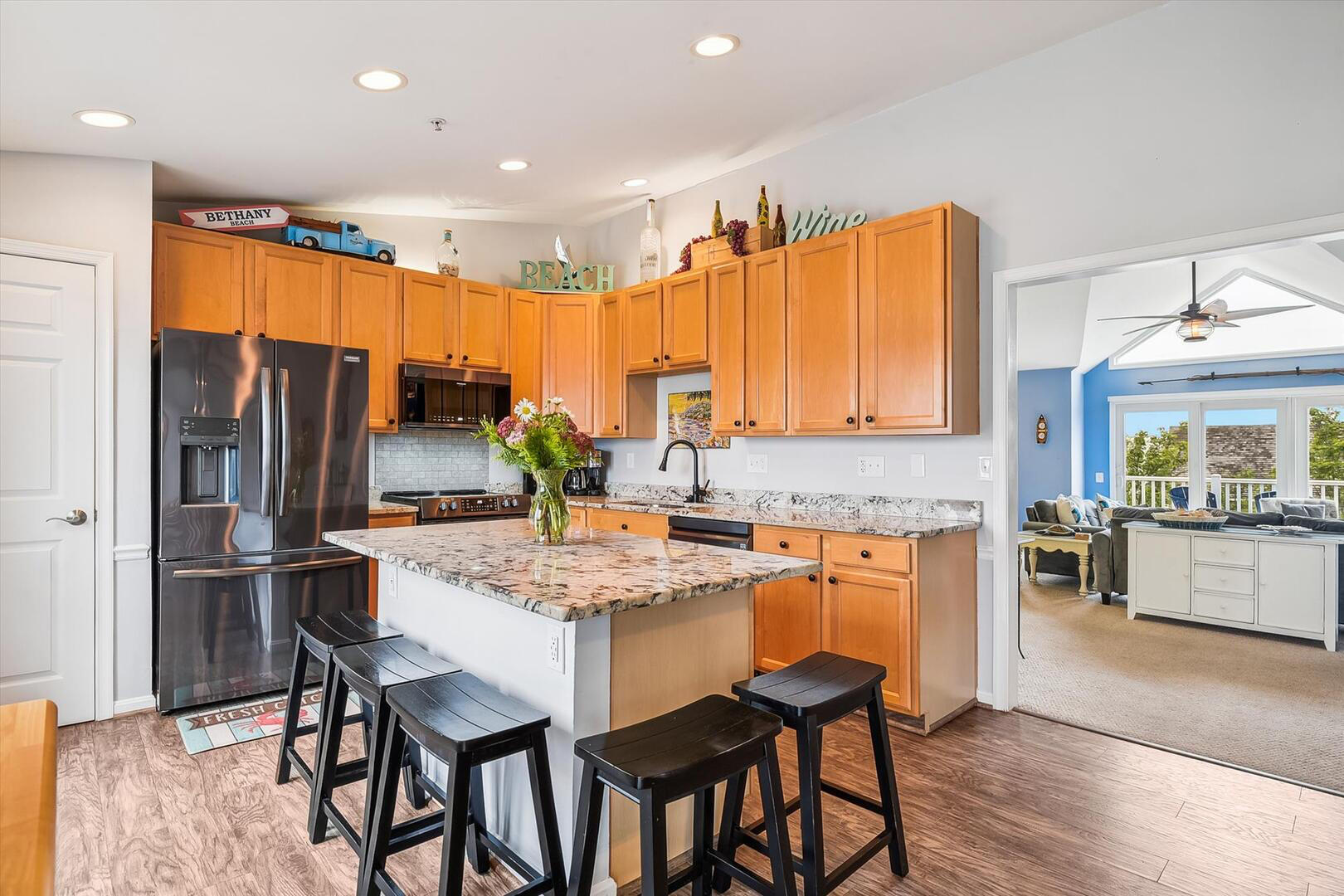 Beach Cove Bliss kitchen